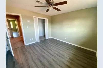 8922 Glacier Avenue, Texas City, TX 77591 - Photo 17