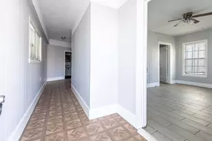 1509 J H Clouser St, Galveston, TX 77550 - Photo 5