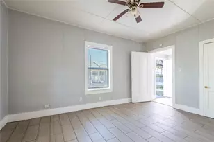1509 J H Clouser St, Galveston, TX 77550 - Photo 7