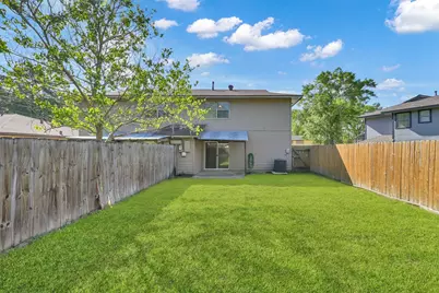 1603 Hazelwood Street Street #B, Conroe, TX 77301 - Photo 17