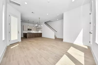 13109 Moncloa Drive, Houston, TX 77047 - Photo 9