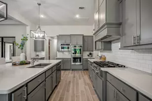 30943 Spring Lake Blvd, Tomball, TX 77375 - Photo 5