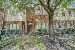 2847 Misty Heath Ln, Houston, TX 77082 - Photo 3