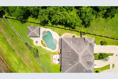 9547 Scanlan Heights Lane, Missouri City, TX 77459 - Photo 47