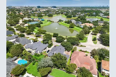 14022 Barnhart Boulevard, Houston, TX 77077 - Photo 3