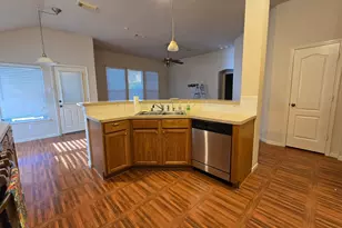 5619 Dunbrook Park Ln, Katy, TX 77449 - Photo 11