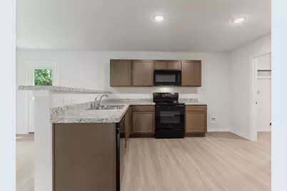 306 N Orange Street, Sweeny, TX 77480 - Photo 13