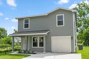 306 N Orange St, Sweeny, TX 77480 - Photo 1