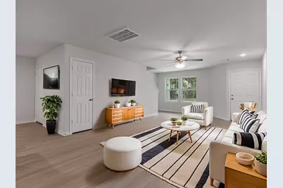 306 N Orange Street, Sweeny, TX 77480 - Photo 7