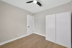 889 Chas Ln, Houston, TX 77091 - Photo 17
