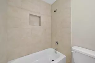 889 Chas Ln, Houston, TX 77091 - Photo 27