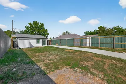 889 Chas Lane, Houston, TX 77091 - Photo 31