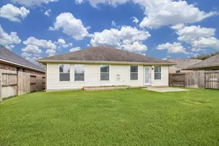 7315 Lyndhurst Village Ln, Spring, TX 77379 - Photo 5