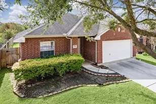 7315 Lyndhurst Village Ln, Spring, TX 77379 - Photo 1