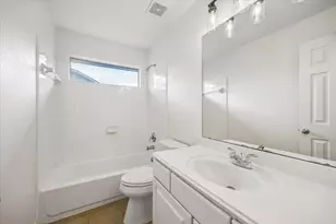 7315 Lyndhurst Village Ln, Spring, TX 77379 - Photo 17
