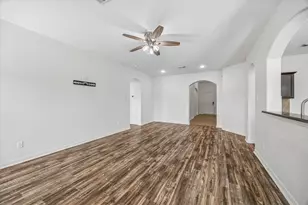 7315 Lyndhurst Village Ln, Spring, TX 77379 - Photo 15