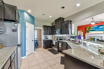 7829 N Humble Camp Road, Texas City, TX 77539 - Photo 9