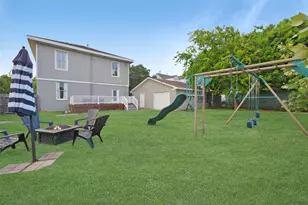 3427 Avenue L, Galveston, TX 77550 - Photo 25