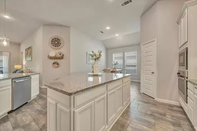4815 Tascosa Lane, League City, TX 77573 - Photo 13