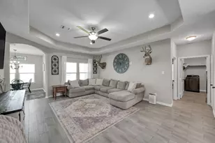 12426 Hackberry Dr, Willis, TX 77318 - Photo 9