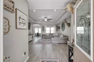 12426 Hackberry Dr, Willis, TX 77318 - Photo 5