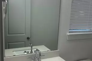 4605 Lavatera St, Houston, TX 77018 - Photo 9