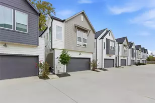 4605 Lavatera St, Houston, TX 77018 - Photo 3