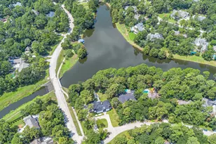 1 E Wedgewood Glen, The Woodlands, TX 77381 - Photo 35