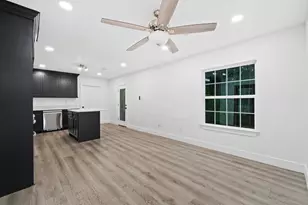 17411 Rolling Hill Ln, Waller, TX 77484 - Photo 5