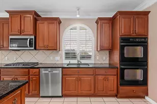 9815 Audubon Park Dr, Spring, TX 77379 - Photo 15