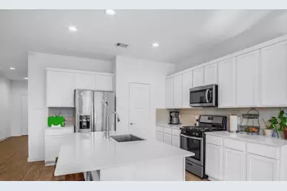 14258 Wonder Lake Lane, Conroe, TX 77384 - Photo 5