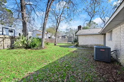 910 Brook Forest Court, Conroe, TX 77385 - Photo 35