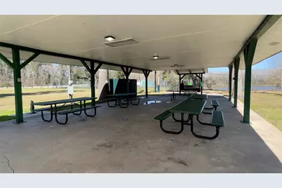 910 Brook Forest Court, Conroe, TX 77385 - Photo 39