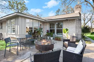 910 Brook Forest Ct, Conroe, TX 77385 - Photo 31