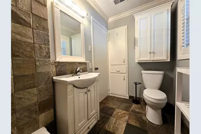 2527 Willowby Drive, Houston, TX 77008 - Photo 11