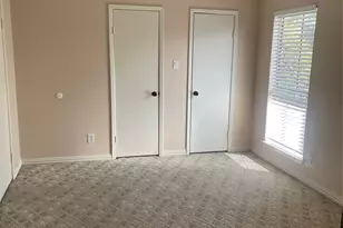 17401 Red Oak Dr, Houston, TX 77090 - Photo 5