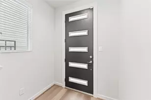 1013 Erin St, Houston, TX 77009 - Photo 3