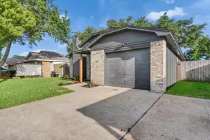 2613 7th Ave N, Texas City, TX 77590 - Photo 35