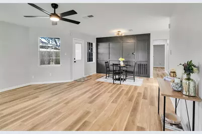 2613 7th Avenue N, Texas City, TX 77590 - Photo 3