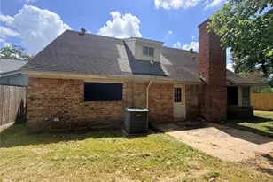 9706 Crestdale Cir, Houston, TX 77080 - Photo 25