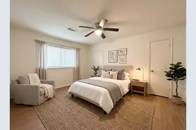9706 Crestdale Circle, Houston, TX 77080 - Photo 13