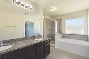 11711 Red Hummingbird Dr, Houston, TX 77047 - Photo 29