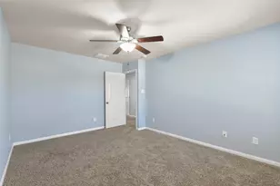 11711 Red Hummingbird Dr, Houston, TX 77047 - Photo 17