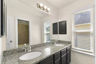11711 Red Hummingbird Drive, Houston, TX 77047 - Photo 19
