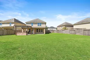 11711 Red Hummingbird Dr, Houston, TX 77047 - Photo 31