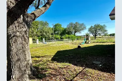 2691 Fm 1862, Blessing, TX 77465 - Photo 15