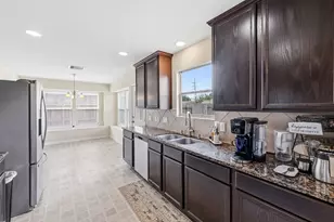 2623 Leopard Ct, Katy, TX 77449 - Photo 5