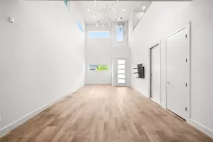 6809 Troya Ln, Houston, TX 77092 - Photo 5