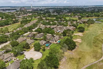 2426 Spellbrook Court, League City, TX 77573 - Photo 43