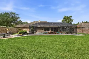 2426 Spellbrook Ct, League City, TX 77573 - Photo 39